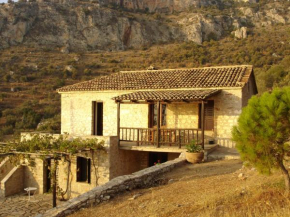 Traditional House in Xiropigado